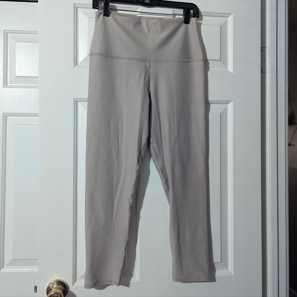 EVCR (Evolution And Creation) High Waist "Paloma" Leggings - Picture 4 of 7